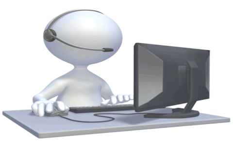 robot humain utilisant un ordinateur